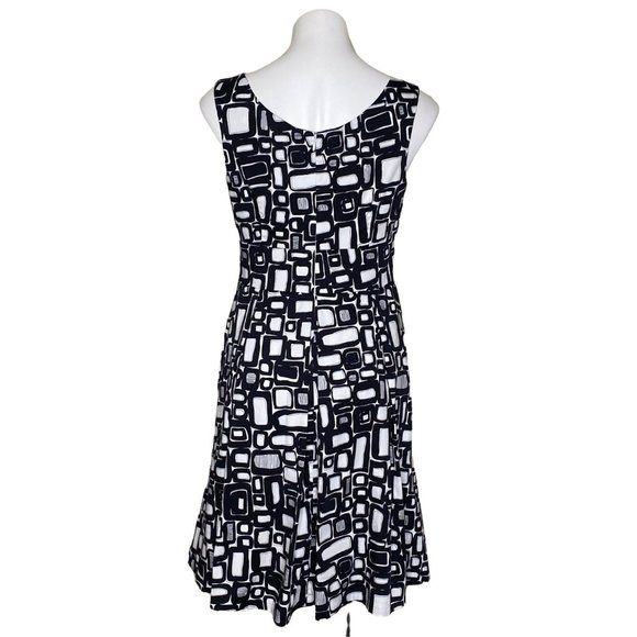 Calvin Klein B&W Fit & Flare Dress Size 10 - Picture 5 of 12